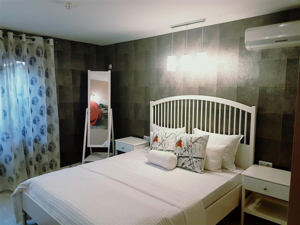 Hotel Minaliat Vek Shumen Luaran gambar